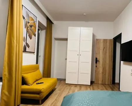 Apartamento Salzinneschezsoi 1 *