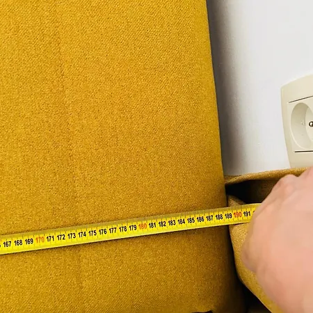 Salzinneschezsoi 1 نامور