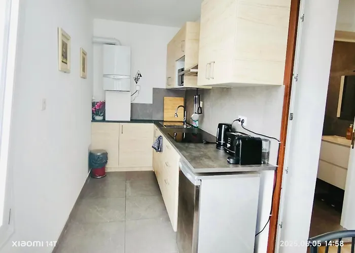 شقة Salzinneschezsoi 1 *