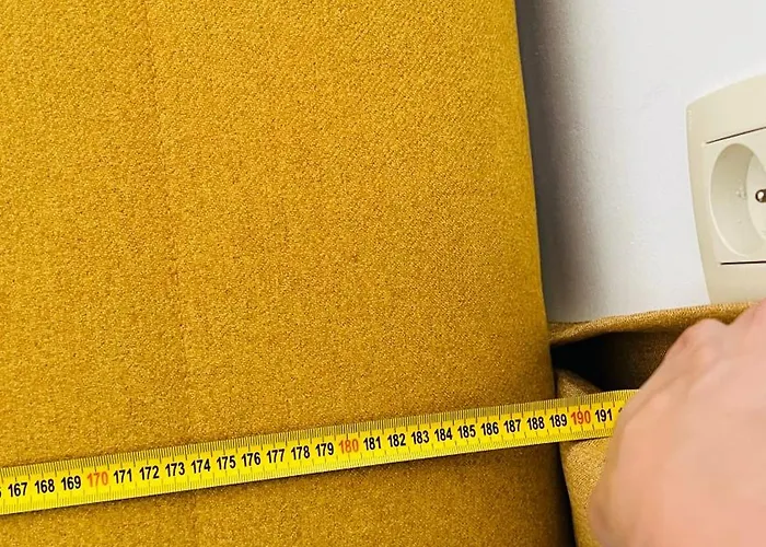 Salzinneschezsoi 1 نامور